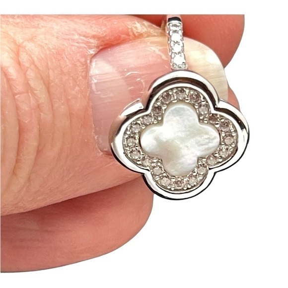 NWT Sterling Silver4 leaf Clover Ring mother of pearl face - Picture 8 of 12